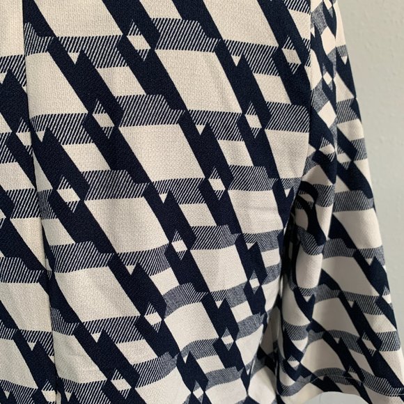 The Grey Navy & White Geometric Summer Dress - Picture 4 of 6